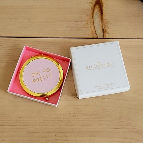 "Oh, So  Pretty"  Signature Compact Mirror - Picture 2 of 7